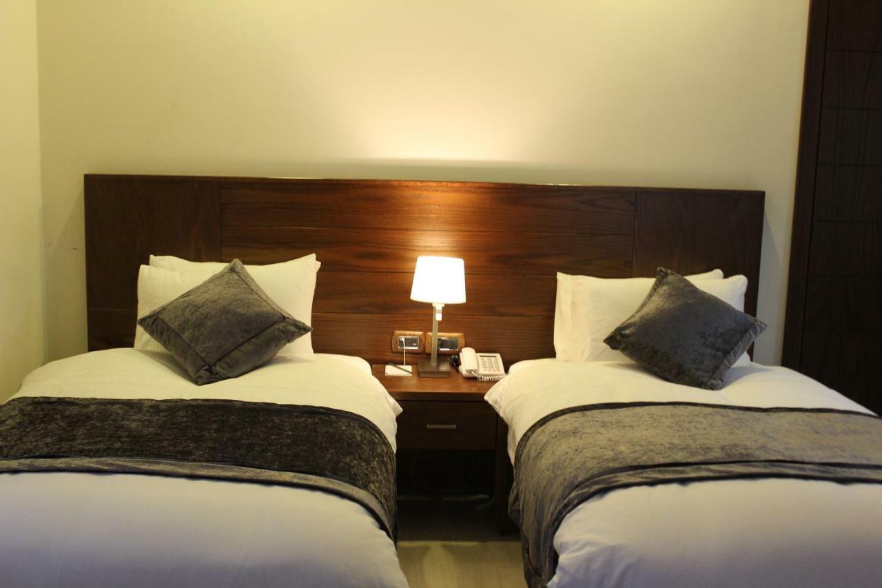Lavender Boutique Hotel Рамалла Екстер'єр фото